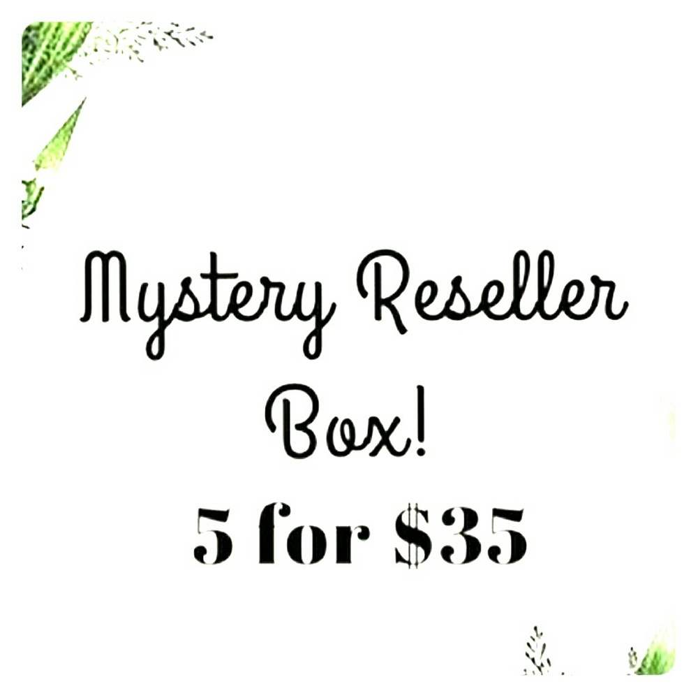 🚨🚨🚨Women/Men MYSTERY 5PC. BOX...